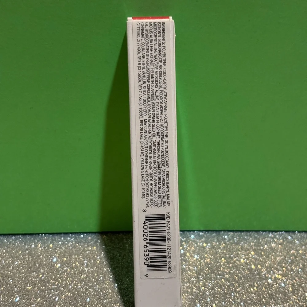BNIB! Kat Von D Epic Kiss Lipstick - ROLE BREAKER 190